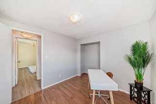 Photo 17: 426 Pinehill Road NE in Calgary: Pineridge Semi Detached (Half Duplex) for sale : MLS®# A2138302