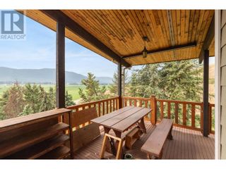 Photo 17: 2545 6 Highway E in Lumby: House for sale : MLS®# 10283978