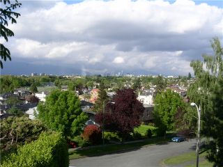 Photo 2: 3725 PUGET Drive in Vancouver: Arbutus House for sale in "Arbutus Ridge" (Vancouver West)  : MLS®# V1090470