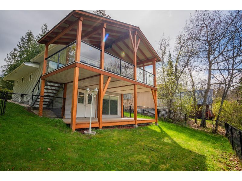 FEATURED LISTING: 7597 ROSS ROAD Harrop