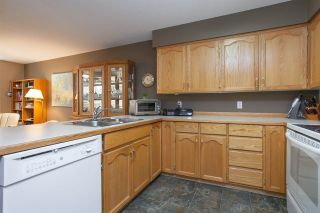 Photo 10: 312 11595 FRASER STREET in Maple Ridge: East Central Condo for sale : MLS®# R2050704