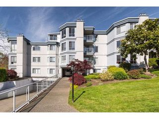 Photo 3: 101 15941 MARINE Drive: White Rock Condo for sale in "The Heritage" (South Surrey White Rock)  : MLS®# R2591259