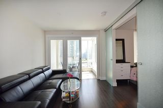 Photo 5: 706 535 SMITHE STREET in Vancouver: Downtown VW Condo for sale (Vancouver West)  : MLS®# R2109457