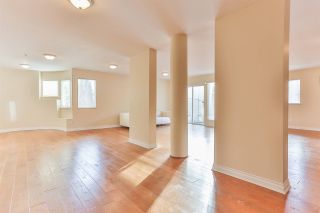 Photo 14: 2552 WESTHILL Close in West Vancouver: Westhill House for sale in "WESTHILL VILLA" : MLS®# R2055281