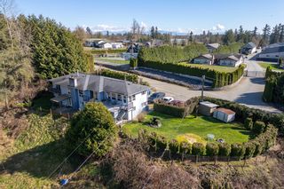 Photo 3: 28445 STARR Road in Abbotsford: Bradner House for sale : MLS®# R2863112