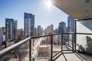 Photo 8: 1601 1212 HOWE Street in Vancouver: Downtown VW Condo for sale in "1212 HOWE" (Vancouver West)  : MLS®# R2248305