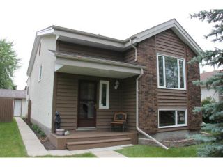 Photo 1: 15 Turnham Drive in WINNIPEG: St Vital Residential for sale (South East Winnipeg)  : MLS®# 1214245