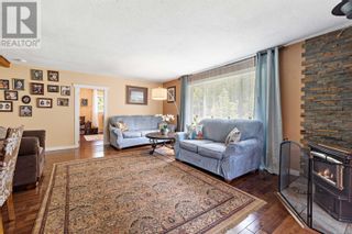 Photo 9: 421 Baylis Rd in Qualicum Beach: House for sale : MLS®# 960677