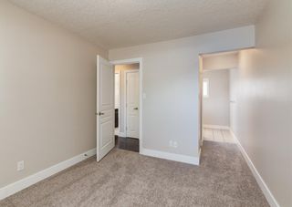Photo 12: 44 Hazelwood Crescent SW in Calgary: Haysboro Detached for sale : MLS®# A1206077