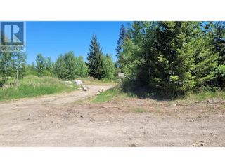 Photo 2: 901 SPRUCE PLACE in 100 Mile House: Vacant Land for sale : MLS®# R2786322