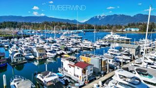 Photo 4: C38 1525 COAL HARBOUR Quay in Vancouver: Coal Harbour House for sale in "TIMBERWIND" (Vancouver West)  : MLS®# R2858562