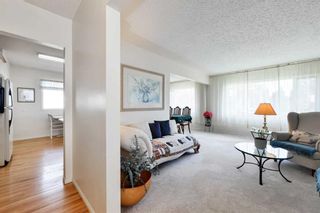 Photo 4: 128 Gainsborough Drive SW in Calgary: Glamorgan Detached for sale : MLS®# A2130372