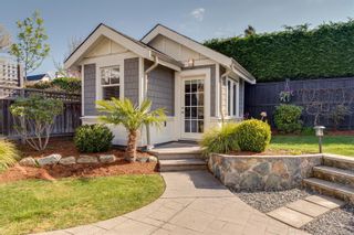 Photo 45: 759 Linkleas Ave in Oak Bay: OB South Oak Bay House for sale : MLS®# 900174