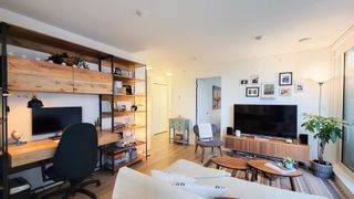 Photo 5: 306 1788 COLUMBIA STREET in Vancouver: False Creek Condo for sale (Vancouver West)  : MLS®# R2651432