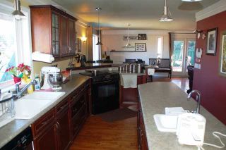 Photo 5: 351 CONFIDENTIAL BB in SURREY: Panorama Ridge Home for sale (Surrey)  : MLS®# F3400318