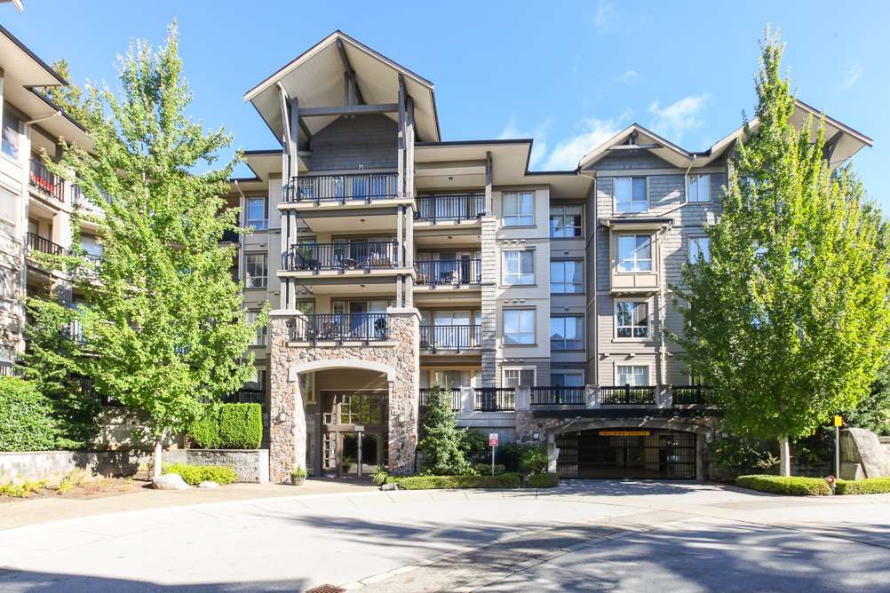 Main Photo: 111 2969 WHISPER Way in Coquitlam: Westwood Plateau Condo for sale in "SUMMERLIN AT SILVER SPRING" : MLS®# R2095964