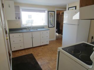 Photo 6: 252 Parkview Street in WINNIPEG: St James Residential for sale (West Winnipeg)  : MLS®# 1305029