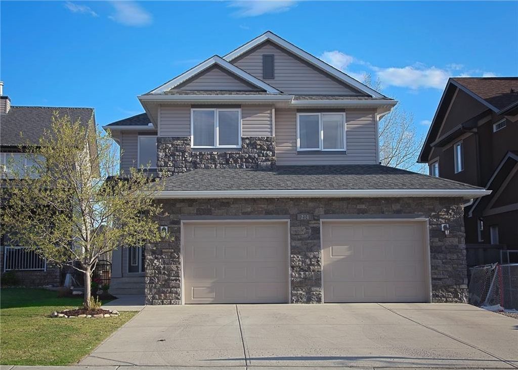 Main Photo: 214 CRYSTAL GREEN Place: Okotoks House for sale : MLS®# C4115773