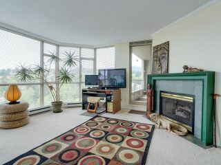 Photo 4: 1703 1327 E KEITH Road in North Vancouver: Lynnmour Condo for sale in "THE CARLTON AT THE CLUB" : MLS®# R2640849