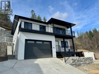 Photo 1: 806 Cliff Avenue Unit# 107 in Enderby: House for sale : MLS®# 10283819