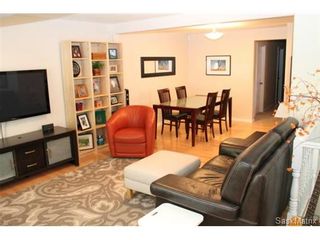 Photo 2: 1500 D Avenue North in Saskatoon: Mayfair Single Family Dwelling for sale (Saskatoon Area 04)  : MLS®# 479307