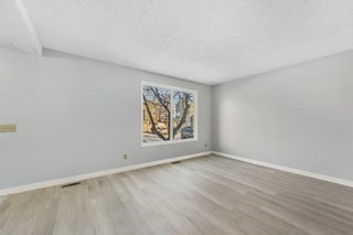 Photo 9: 331 405 64 Avenue NE in Calgary: Thorncliffe Row/Townhouse for sale : MLS®# A2012106
