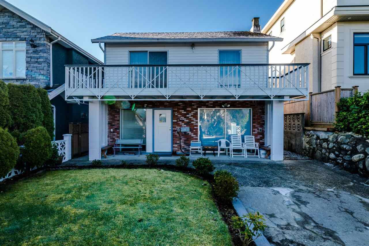 Main Photo: 4136 MCGILL STREET in Burnaby: Vancouver Heights House for sale (Burnaby North)  : MLS®# R2553216