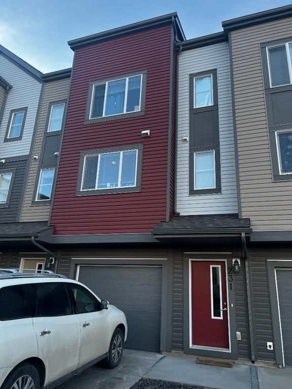 Main Photo: 231 Copperpond Row SE in Calgary: Copperfield Row/Townhouse for sale : MLS®# A1180931