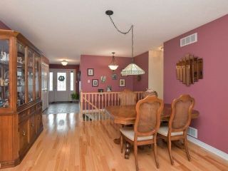 Photo 8: 937 Greenwood Crescent: Shelburne House (Bungalow) for sale : MLS®# X4038111