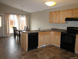 Photo 2: 2 Edna Perry Way in WINNIPEG: Transcona Residential for sale (North East Winnipeg)  : MLS®# 1509130