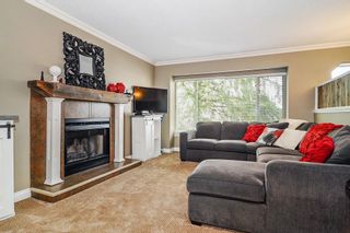 Photo 2: 9126 212A Place in Langley: Walnut Grove House for sale : MLS®# R2347718