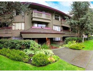 Photo 2: 301 436 7TH ST in New Westminster: Uptown NW Condo for sale in "Regency Court" : MLS®# V587628