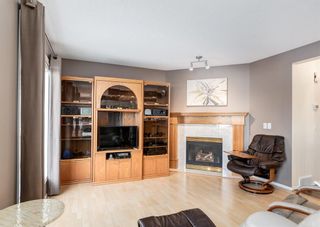 Photo 9: 43 Riverview Circle SE in Calgary: Riverbend Detached for sale : MLS®# A2018294