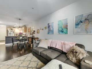 Photo 3: 323 332 LONSDALE Avenue in North Vancouver: Lower Lonsdale Condo for sale in "CALYPSO" : MLS®# R2626678