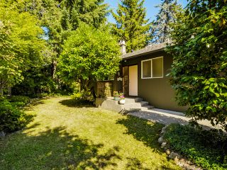 Photo 3: 1975 Alderlynn Drive in North Vancouver: Westlynn House for sale