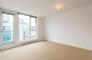 Photo 2: 2601 233 ROBSON Street in Vancouver: Downtown VW Condo for sale in "TV TOWER 2" (Vancouver West)  : MLS®# R2156581