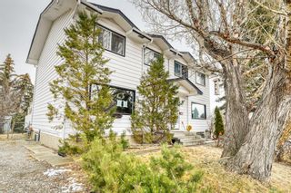 Photo 2: 7404 10 Street NW in Calgary: Huntington Hills Semi Detached (Half Duplex) for sale : MLS®# A2021530