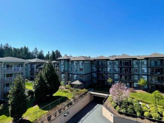 Photo 11: 409 33338 MAYFAIR Avenue in Abbotsford: Central Abbotsford Condo for sale : MLS®# R2566506