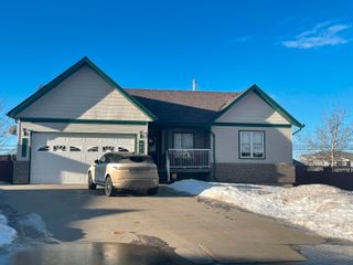 Main Photo: 9919 114A Avenue in Fort St. John: Fort St. John - City NE House for sale in "COLLEGE HEIGHTS" (Fort St. John (Zone 60))  : MLS®# R2651583