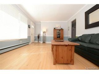 Photo 6: 406 BROADWAY Avenue East in Regina: Arnhem Place Single Family Dwelling for sale (Regina Area 03)  : MLS®# 511876