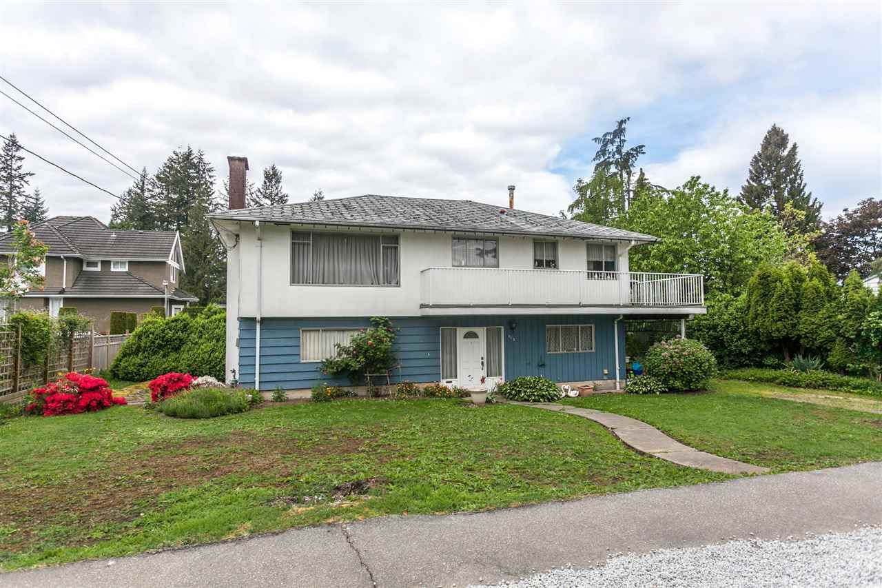 Photo 19: Photos: 932 GATENSBURY Street in Coquitlam: Harbour Chines House for sale : MLS®# R2066956