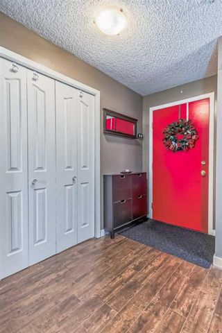 Photo 3: 205 4000 Citadel Meadow Point NW in Calgary: Citadel Apartment for sale : MLS®# A2079242