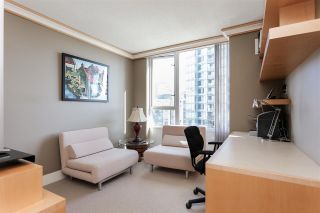 Photo 15: 902 1067 MARINASIDE Crescent in Vancouver: Yaletown Condo for sale in "QUAYWEST TWO" (Vancouver West)  : MLS®# R2004364
