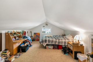 Photo 29: 2715/2717 Grosvenor Rd in Victoria: Vi Oaklands Single Family Residence for sale : MLS®# 963673