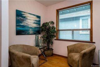 Photo 4: 842 Jubilee Avenue in Winnipeg: Fort Rouge Residential for sale (1A)  : MLS®# 1726498