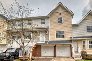 Photo 1: 164 Prestwick Acres Lane SE in Calgary: McKenzie Towne Row/Townhouse for sale : MLS®# A2129053