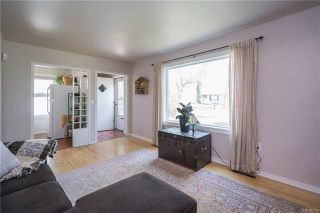 Photo 2: 799 Weatherdon Avenue in Winnipeg: Crescentwood Residential for sale (1B) 
