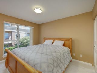 Photo 15: 124 75 Songhees Rd in Victoria: VW Songhees Row/Townhouse for sale (Victoria West)  : MLS®# 960939