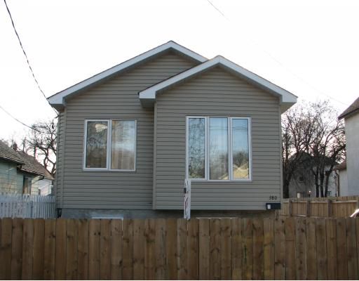 Main Photo: 380 ABERDEEN Avenue in WINNIPEG: North End Residential for sale (North West Winnipeg)  : MLS®# 2920798
