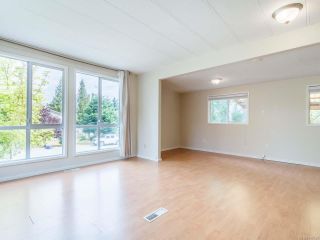 Photo 5: 936 Kasba Cir in FRENCH CREEK: PQ French Creek Manufactured Home for sale (Parksville/Qualicum)  : MLS®# 818720
